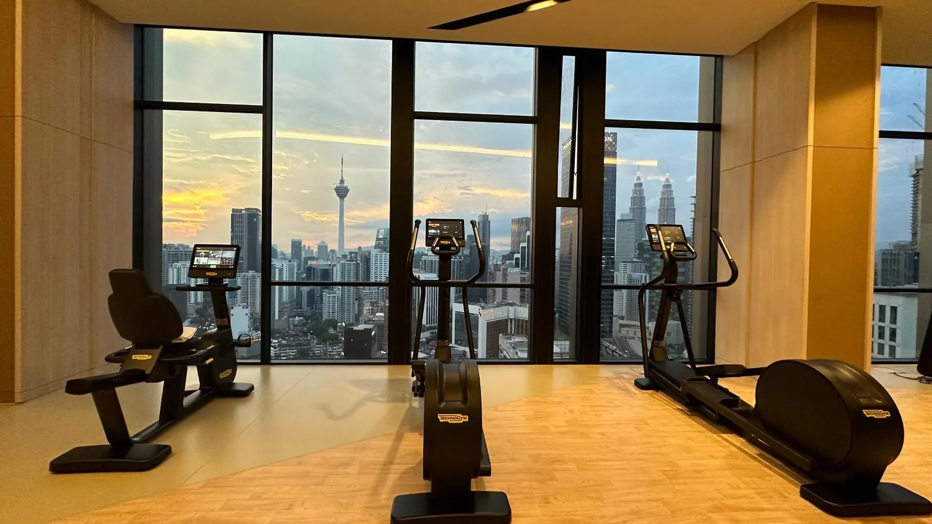 쿠알라룸푸르 Axon Bukit Bintang Klcc By Sky Pool 아파트